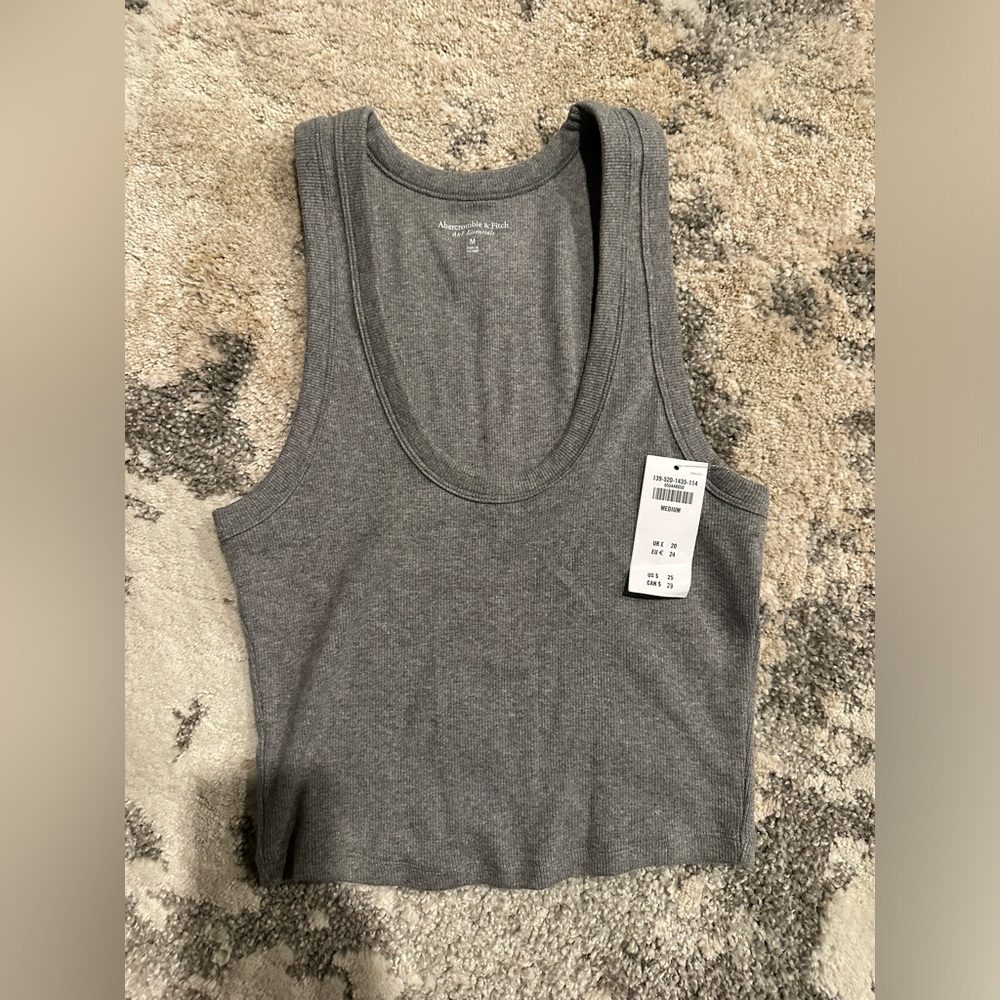 Abercrombie cropped tank